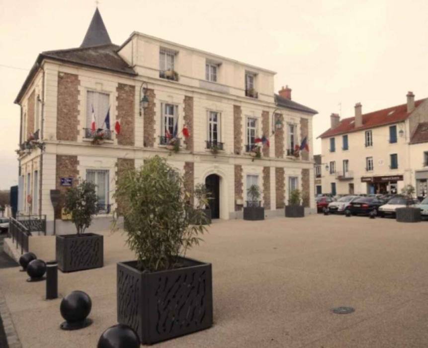 La Maison Des Travaux Mennecy