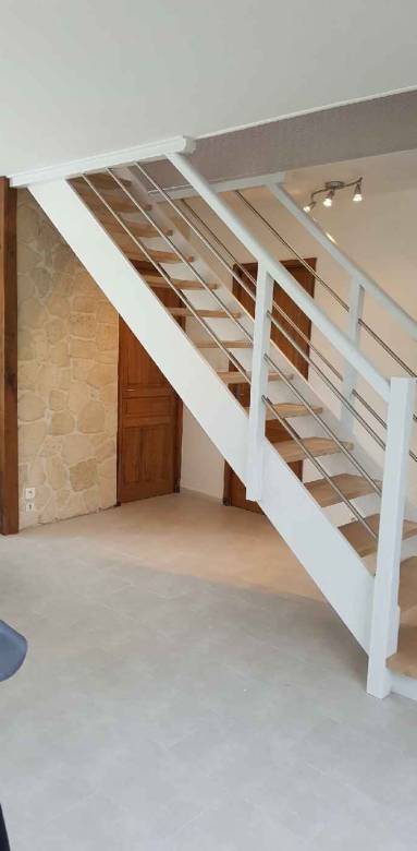 Escalier droit en bois