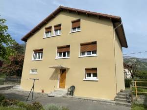 Une couleur chaude pour cette façade, dans le Grésivaudan