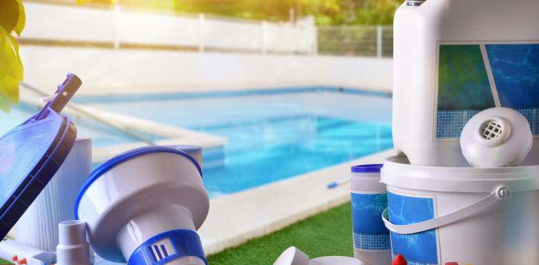 Tout pour l'entretien de la piscine.