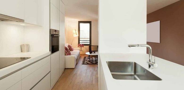 Installer du parquet dans la cuisine à Chilly-Mazarin