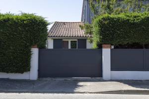 Portail coulissant motorisé