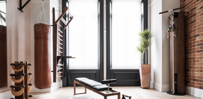 Rénovation pièce innocupée en salle de sport