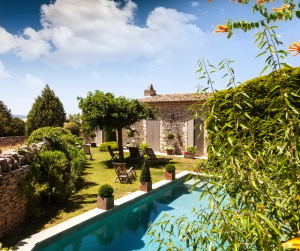 Piscine dans les Alpes-de-Haute-Provence