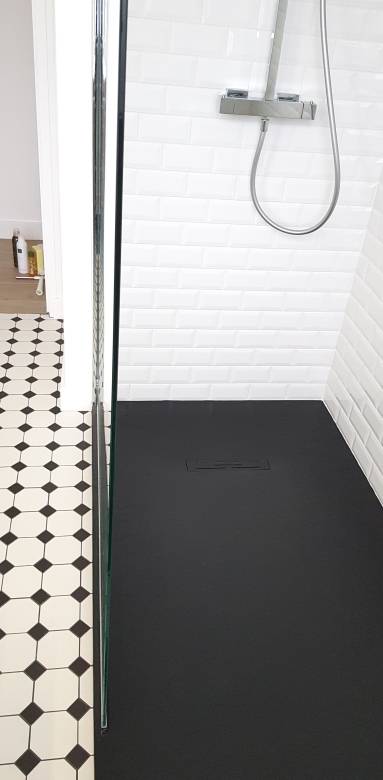 Receveur de douche façon italienne wedi en appartement