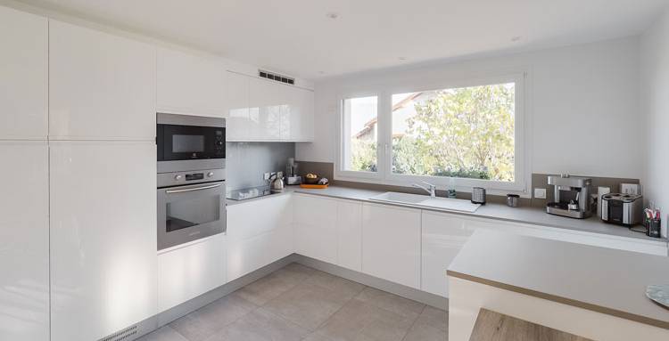 Revêtement de sol de cuisine en carrelage - Nantes 44