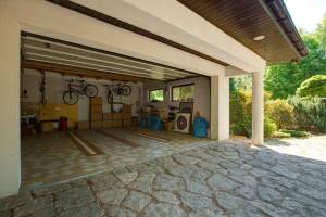 isolation garage