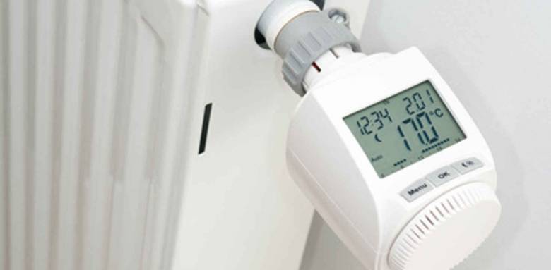 le radiateur électrique et thermostat