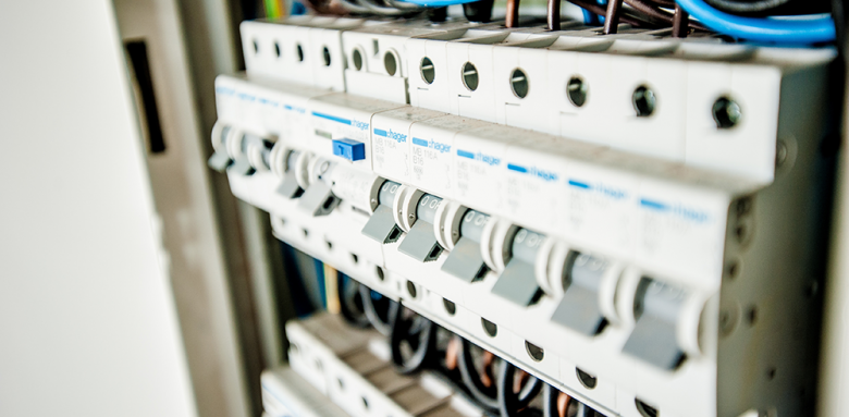 Comment empêcher les accidents électriques à la maison