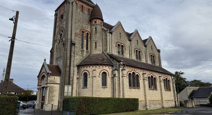 Eglise après rénovation (Caen 14000)