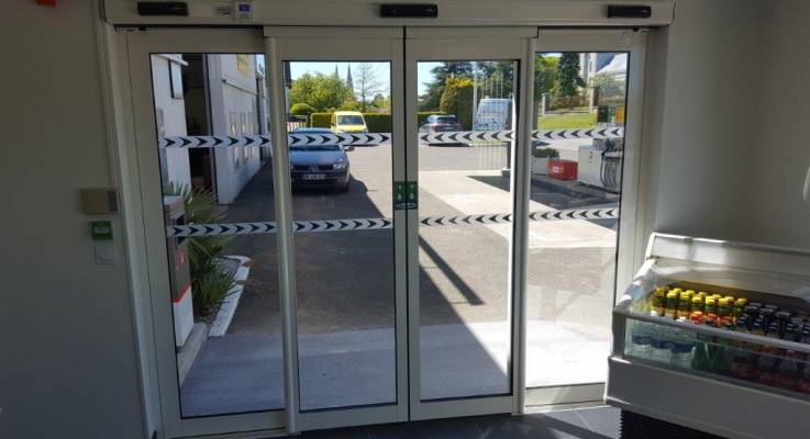 Porte automatique du garage