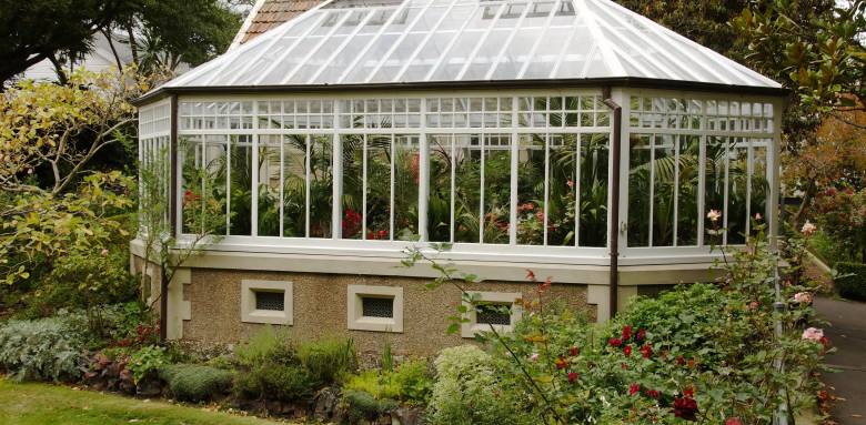 Comment restaurer ma serre de jardin ?