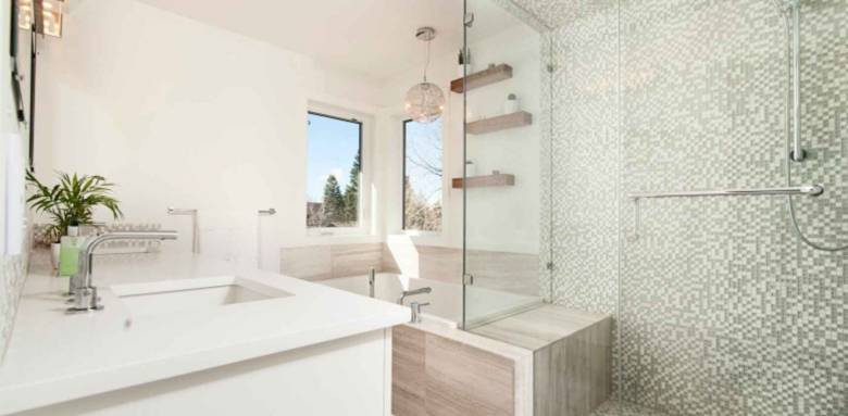 Salle de bain - plombier 77, électricien 77, maçon 77, carreleur 77, décorateur intérieur 77, menuisier 77, peintre intérieur 77