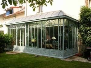 Véranda victorienne grise