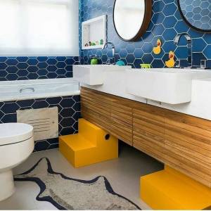 Salle de bain adaptée enfants Cenon