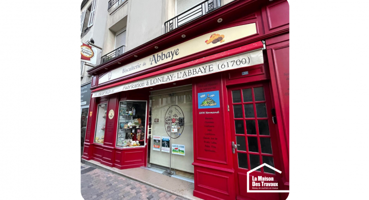 Rénovation d’une devanture de magasin, sur la commune de Granville (50400) ! 