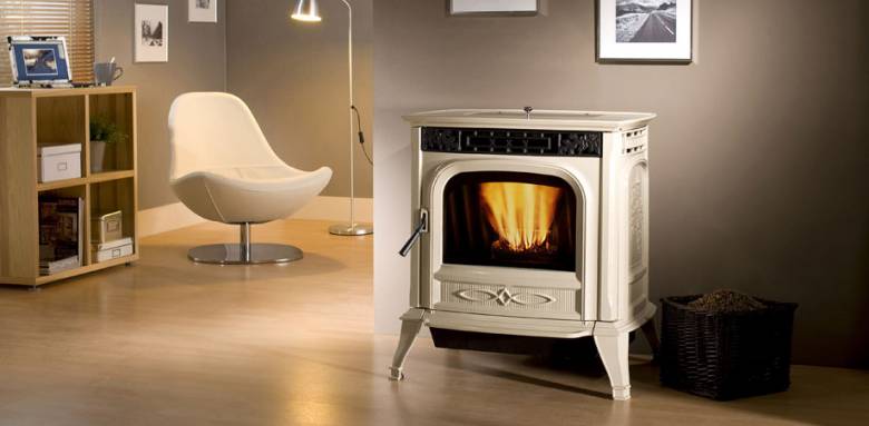 Poêle à granulés en fonte tripode pour appartement
