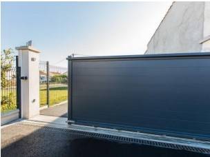 Installation-portail-les-Sables-dolonne