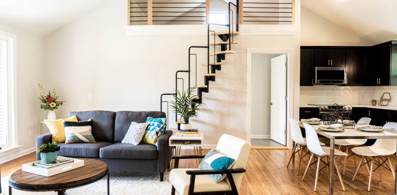  Menuisier escalier saintes