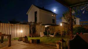 Investir son extérieur avec un éclairage adapté et tendance La Maison Des Travaux de Sainte-Geneviève-des-Bois