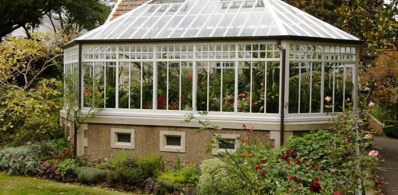 Comment restaurer ma serre de jardin ?