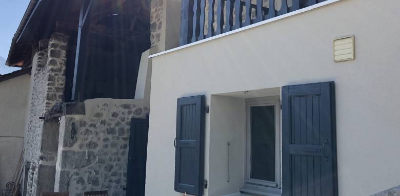 Volets battants en bois coloris gris foncé