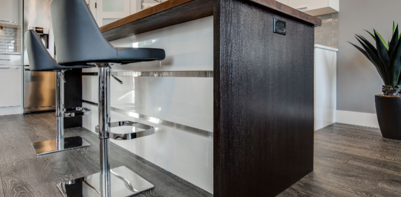 plan de travail ajustable, plan de travail motorisé à hauteur réglable