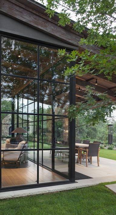 Véranda aluminium avec toiture traditionnelle - Hyères 83