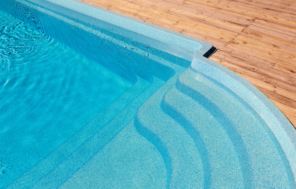 Piscine coque ou béton Cenon
