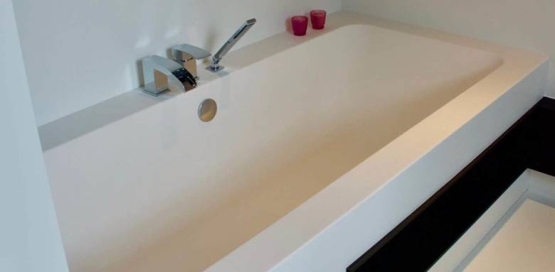 Baignoire en Corian 