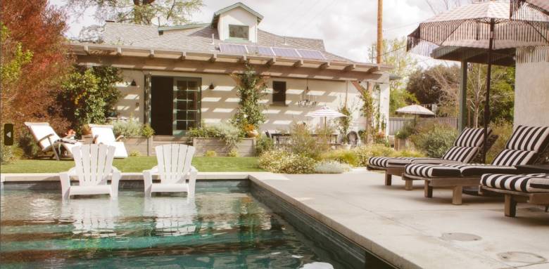 Image libre de droit de piscine à domicile 4