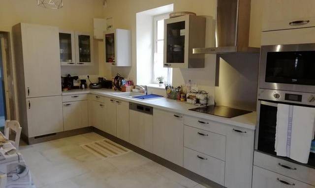 Rénovation de maison avec courtier en travaux pour installer nouvelle cuisine - Nantes 44