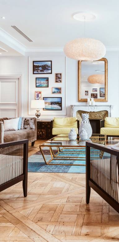 Salon élégant d'un vaste appartement Parisien - Parc Monceau