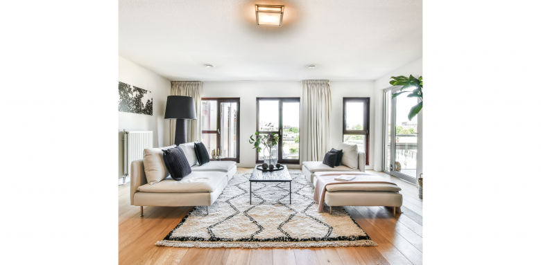 Aménager l'éclairage d'une maison en 2025 : entre lumière naturelle et artificielle - Brécey 50370