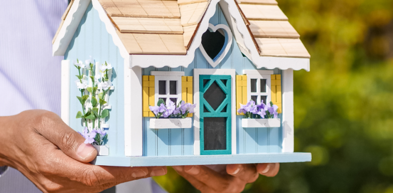 Maison bois miniature