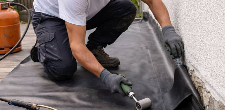 Etanchéité de terrasse avec application d'une membrane EPDM - Nantes 44000 44200