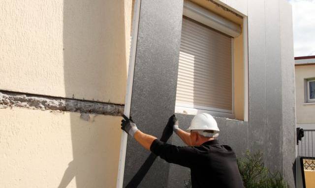 Pose d'une isolation thermique extérieure