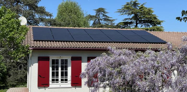 maison avec toit 2 pans