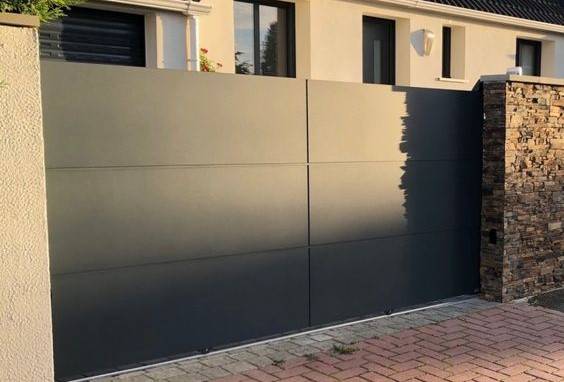 Choisir son portail coulissant en aluminium - Le Raincy 93