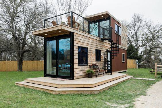 Construction d'une maison container avec toiture terrasse - Rochefort 17