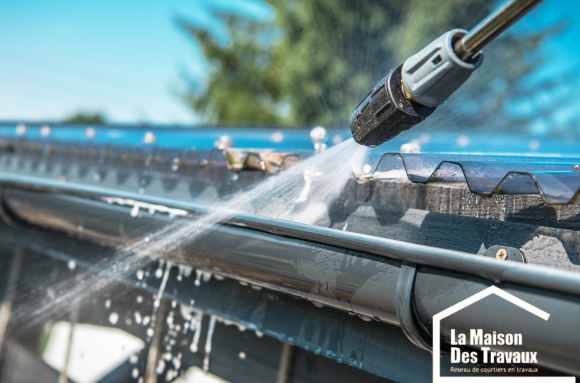  Nettoyage gouttière et descente d'eaux pluviales
