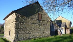 maison pisé rénovation aménagement