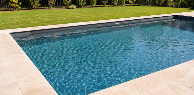 construction piscine cachan
