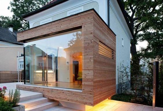 Extension bois avec grande paroi vitrée panoramique fixe - Hyères 83