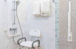 Salle de bain PMR - Adaptation du logement 
