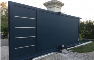 Portail battant ou portail coulissant