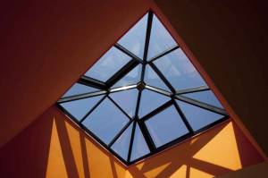 Installer un puit de lumière dans sa maison dans le 77