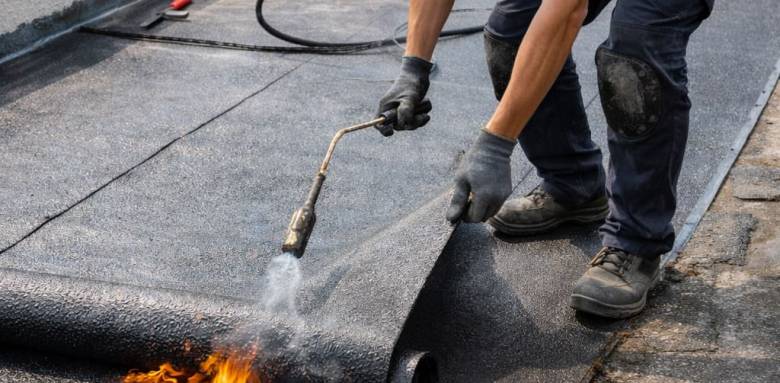 Etanchéité de terrasse avec application d'une membrane bitumineuse - Nantes 44000 44200