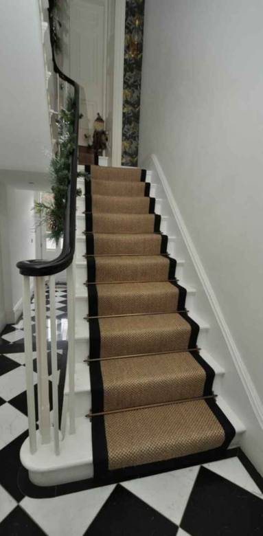 Revêtement en sisal dans un escalier