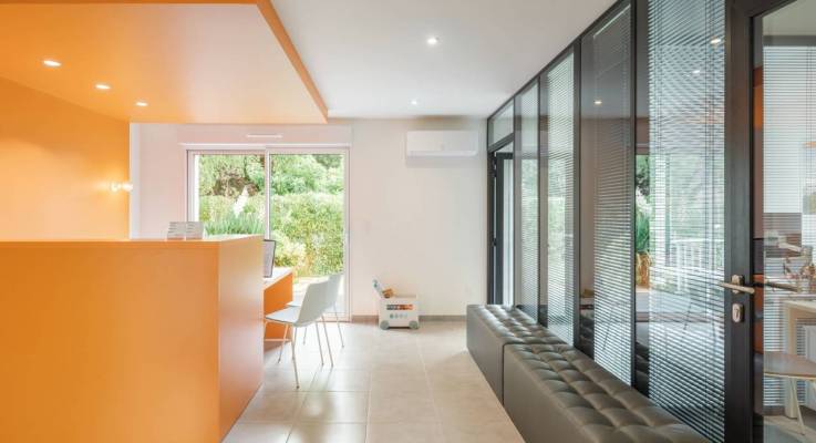 Nouveau look pour les bureaux de Meilleurtaux.com à Saint-Sébastien (44230)